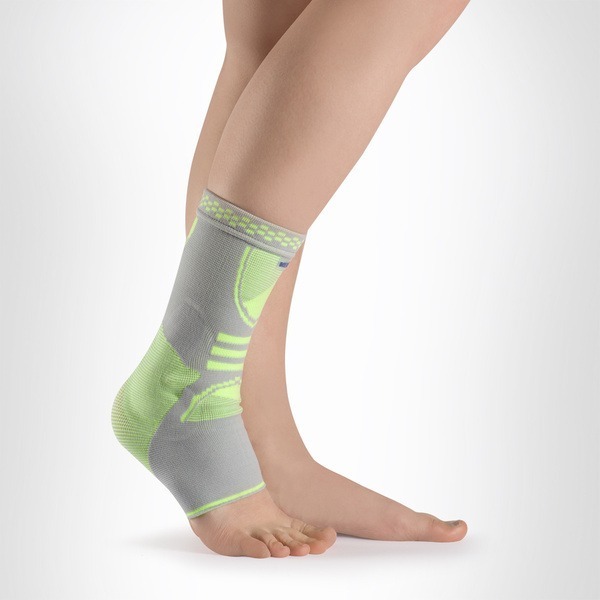 SportSupport SB F01 Ankle Brace with Silicone Inserts
