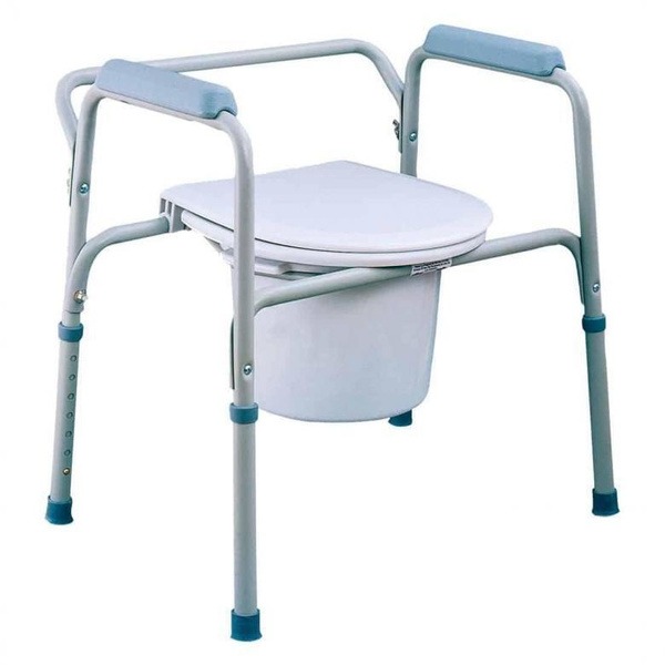 Trives Commode Chair