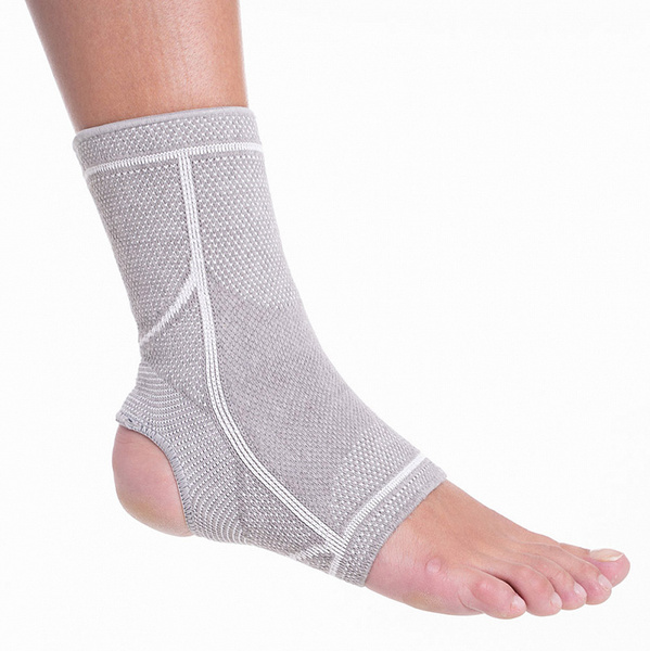 Comfort K-902 Ankle Brace, Medium (Size 21-22)