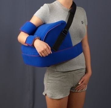 Fosta FS 3903 Arm Support with Abduction Pillow: Universal Size