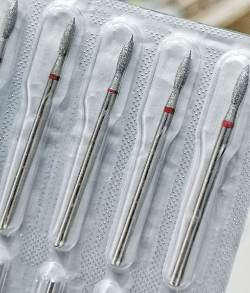 Vladmiva D-023 Diamond Flame Red Cutter (4-Pack)