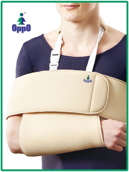 Shoulder Support Bandage: Deso Bandage (Oppo 4089) - Universal Size