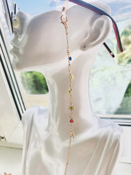 Daisy Sunglasses Chain