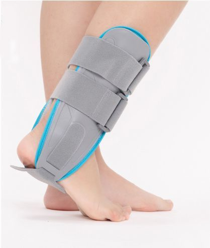 Universal Ankle Support Brace