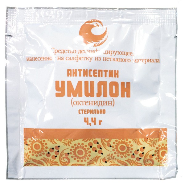 Umilon Alcohol Wipes for Hands & Surfaces (4.4g x 10)