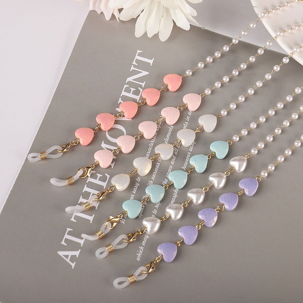 Eyeglass Chains: Styles & Trends