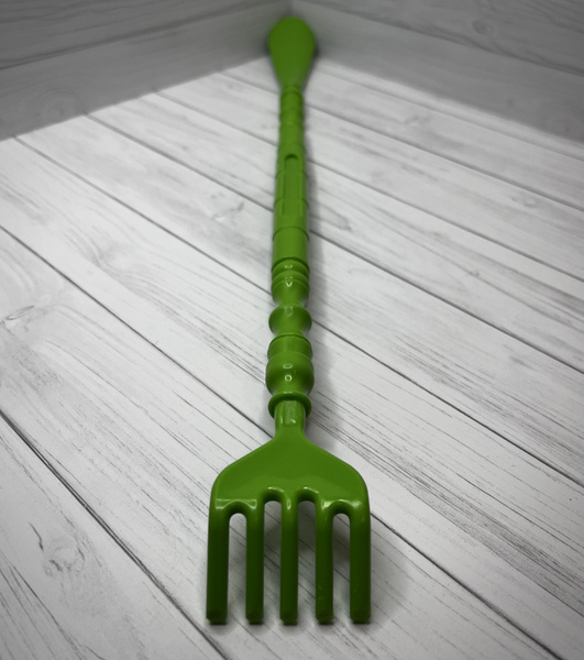 Back Scratcher & Body Massager 2-in-1 (45cm Telescopic) - Green Shoe Horn Included