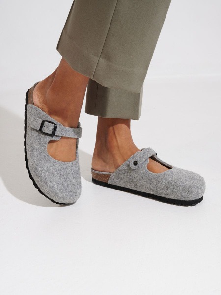 FOOTWELL Orthotic Shoes