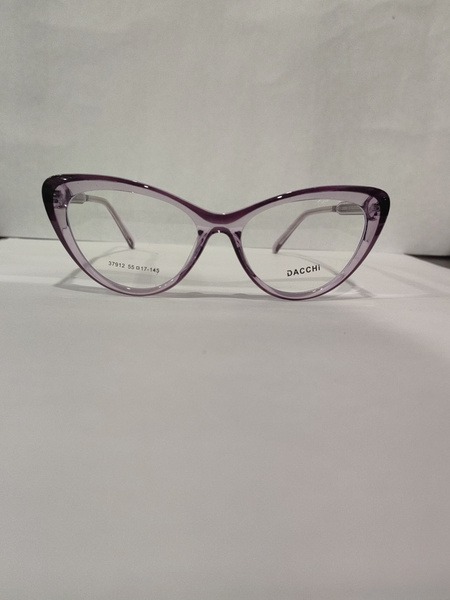 Dacchi Women's Eyeglass Frames: Stylish & Comfortable