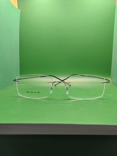 Nika Rimless Eyeglass Frames