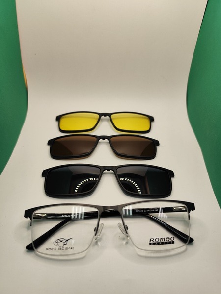 Romeo R25515 C2 Men's Sunglasses with Polarized Clip-Ons