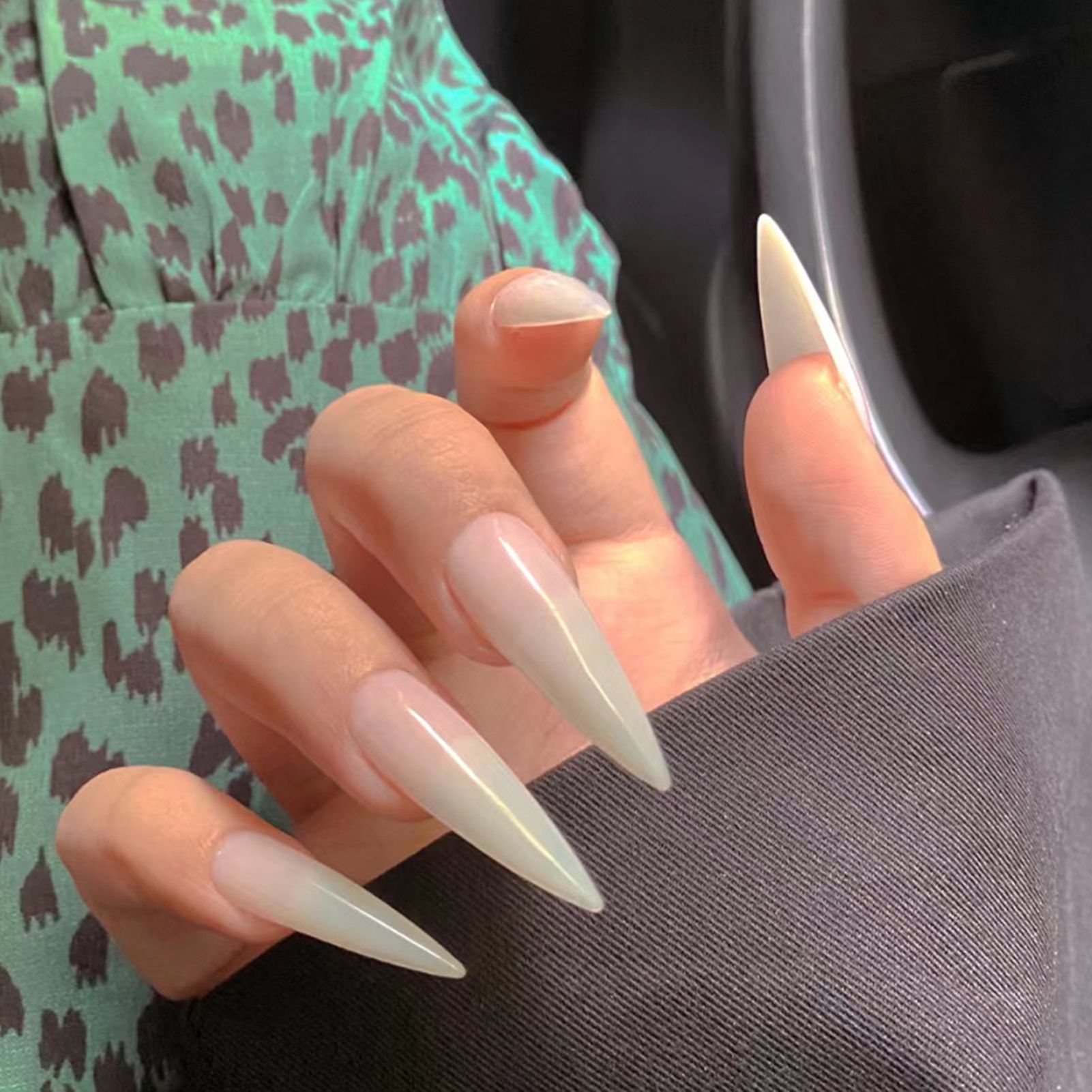 Transparent White Long Stiletto False Nails Acrylic