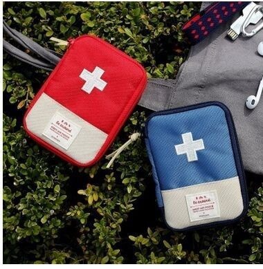 First-Aid Kit: Hiking & Camping