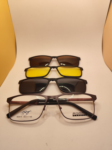 Romeo R25575 Magnetic Clip-On Sunglasses for Men