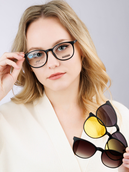 Magnetic Clip-On Sunglasses 4-in-1 Romeo Careye