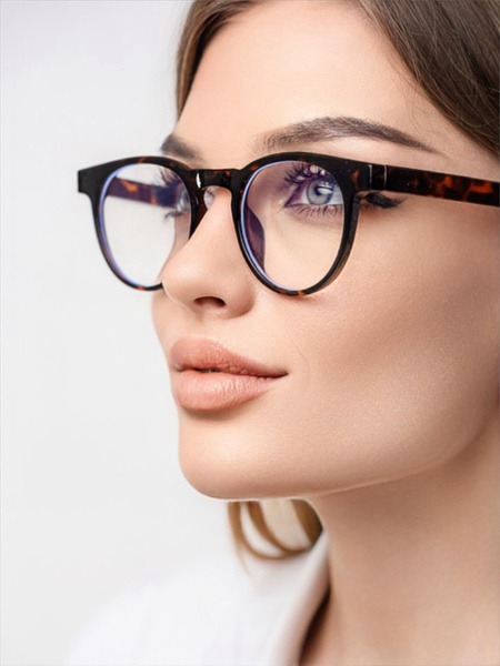 Pretty Mania Panto Sunglasses: Fashionable & Diopter-Free