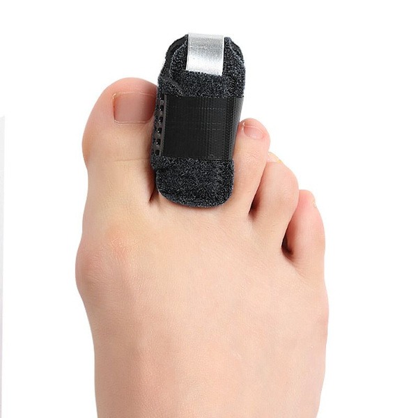 Toe Straightener with Rigid Splint: Universal Size