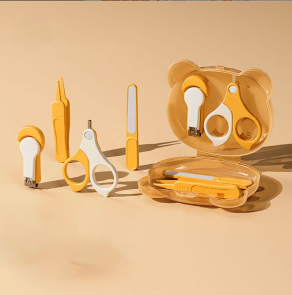 Baby Nail Care Kit: Newborn Safe Scissors, Clippers & File (0+)