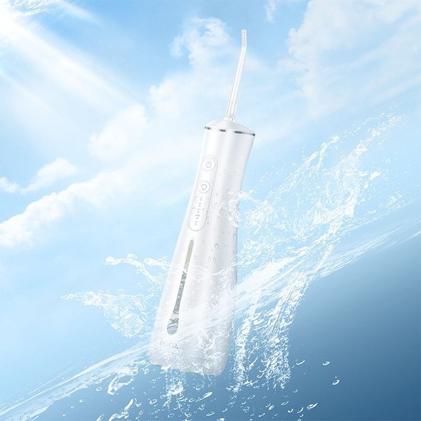 Portable Dental & Gum Irrigator