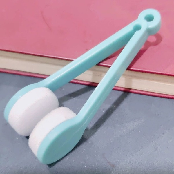 Microfiber Eyeglass Cleaning Cloth & Brush