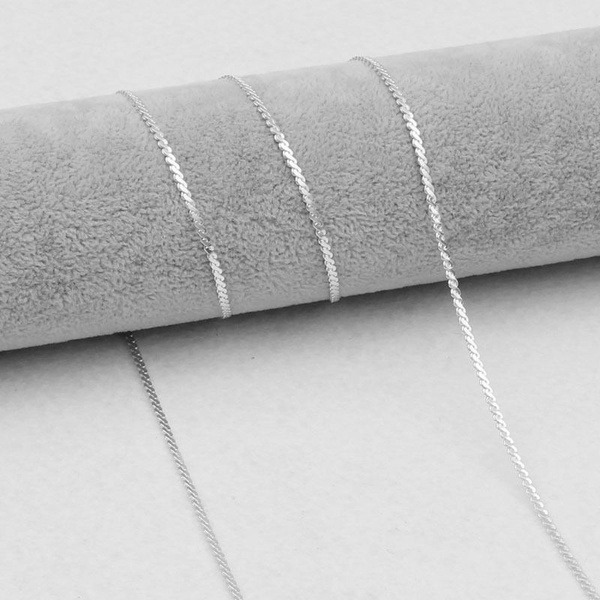 Silver Cartier-Style Metal Eyeglass Chain Holder