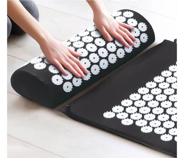 Kuznetsov Applicator: Massage Mat for Back Pain Relief