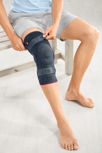 Genumedi Pro Semi-Rigid Hinged Knee Brace (Gray)