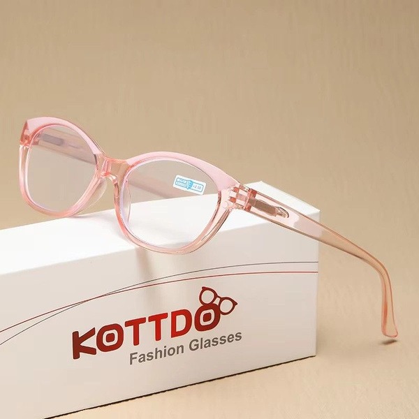 Women's Pink Oval Reading Glasses +3.0