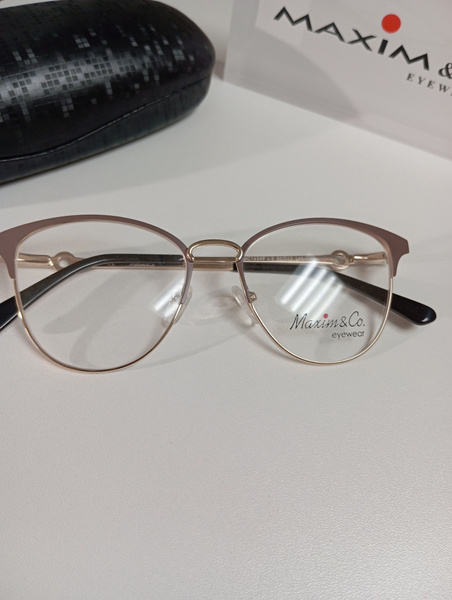 Maxim&Co Eyeglass Frames