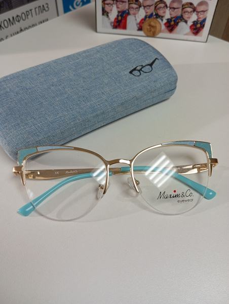 Maxim & Co Eyewear