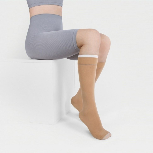 Luomma Idealista Compression Socks: Beige & White, Class 2