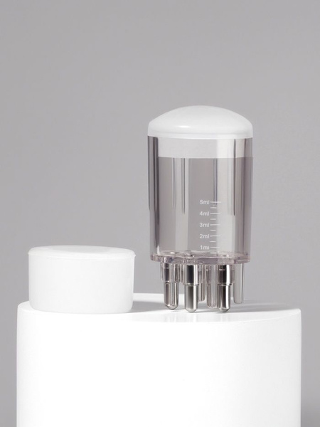 Hair & Scalp Applicator with Reservoir (5ml)