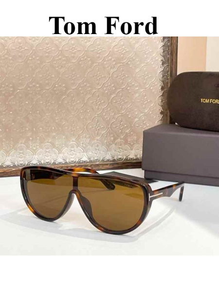 Tom Ford FT1182 Sunglasses Holder