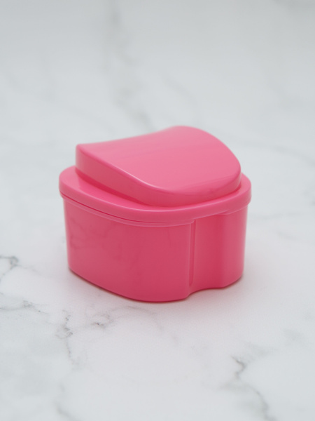 Dental Case: Plastic, Universal Storage for Dentures, Braces, Retainers & Mouthguards