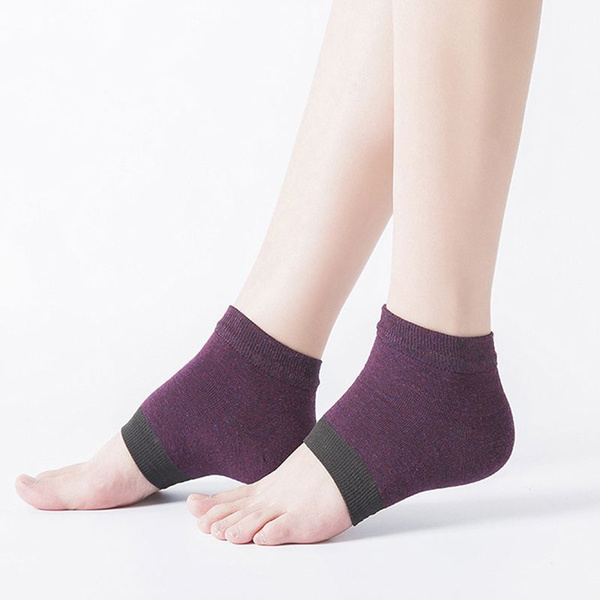 Heel Crack Protection: Silicone Heel Socks