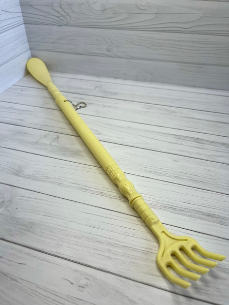 Back Scratcher & Shoe Horn Set: 2-in-1 Massager