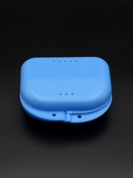 Cases for Caps, Aligners & Retainers