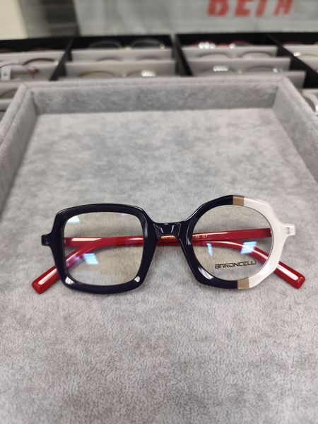 Baroncelli Unisex Sunglasses Frames: Colorful & Stylish