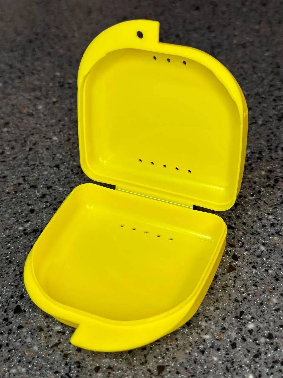 ChronosTime Dental Prosthesis and Aligner Container Yellow 5 Pack