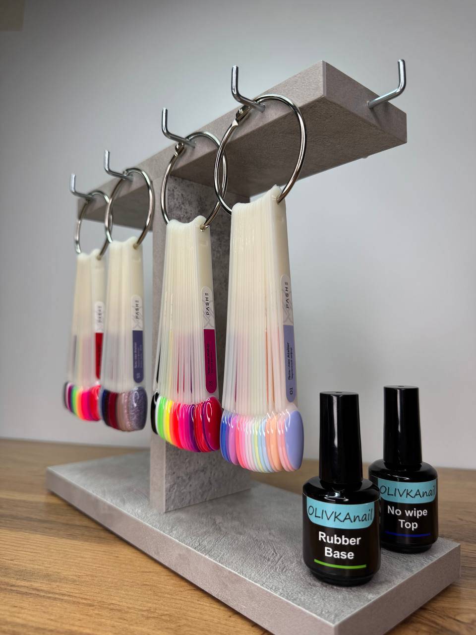 Manicure Tip Display Stand with 10 Hooks Pearly 28 cm
