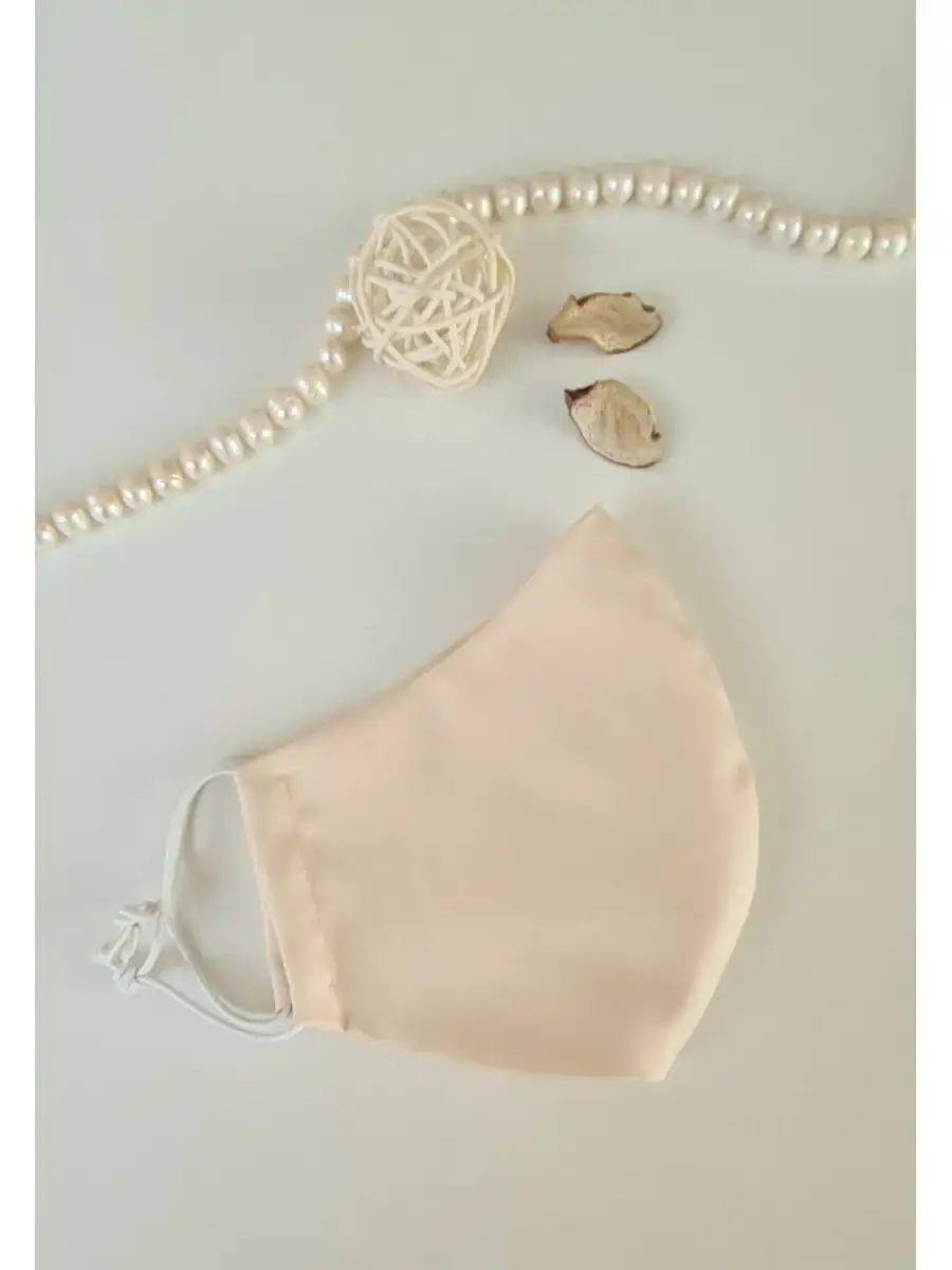 Chic Bedroom Reusable Hypoallergenic Cotton Satin Face Mask