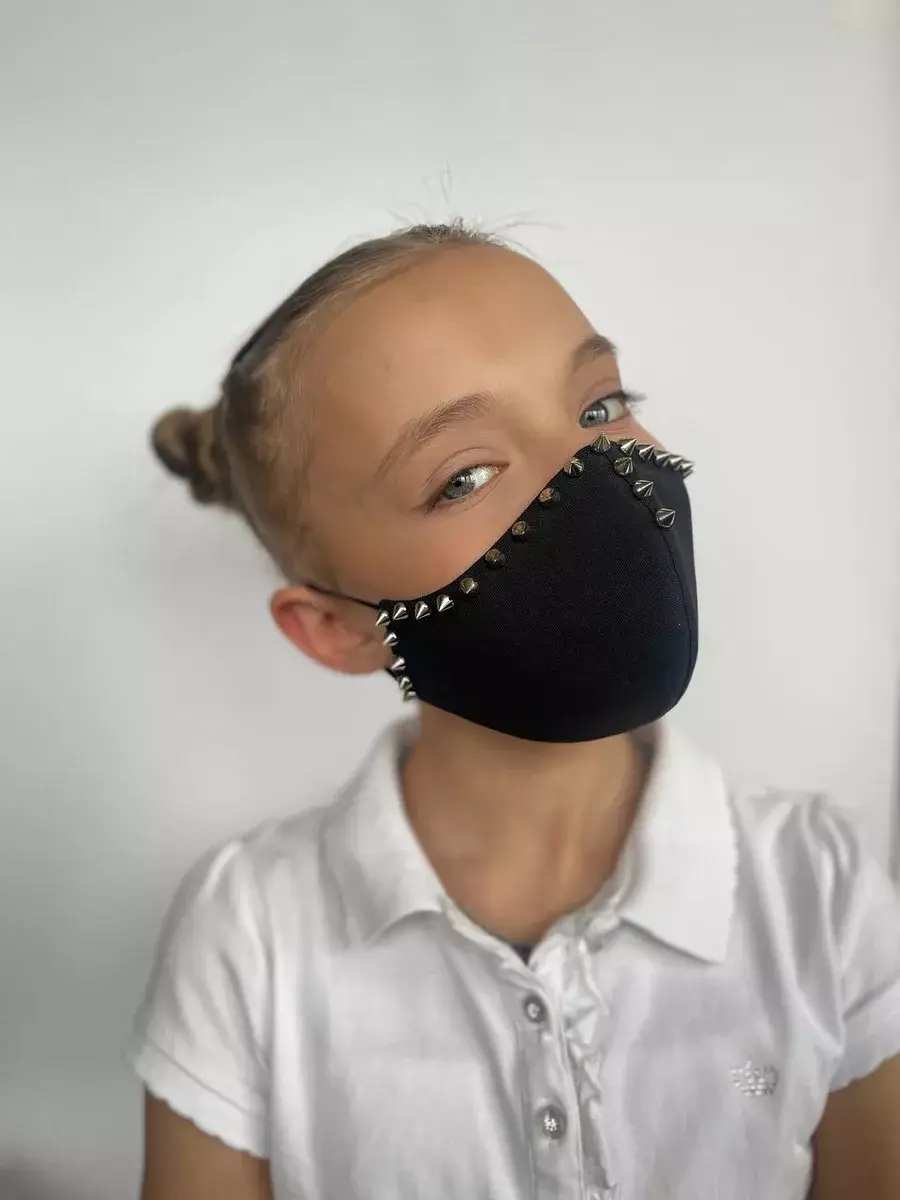 Alya Kudelya Kids Fabric Face Mask with Studs Medium Pack of 1
