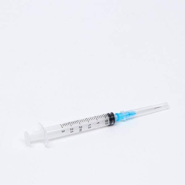 Cometa Disposable Sterile Syringe 2 ml with Needle 0.6x25 mm, 240 pcs