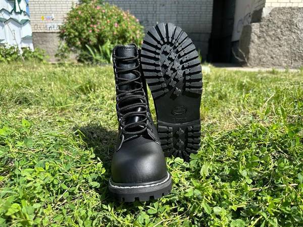 Brandit Classic Lace-Up Boots with Steel Toe, Black, Size 44