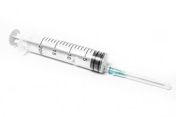 Chistov'e 20 mL Standard Three-Component Luer Slip Syringe with Standard Needle, 1 Piece per Pack