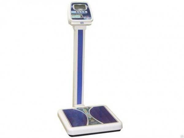Tves VMEN-200 Floor Medical Scale – 200 kg Capacity, Dual Range 0‑100 kg/0‑200 kg