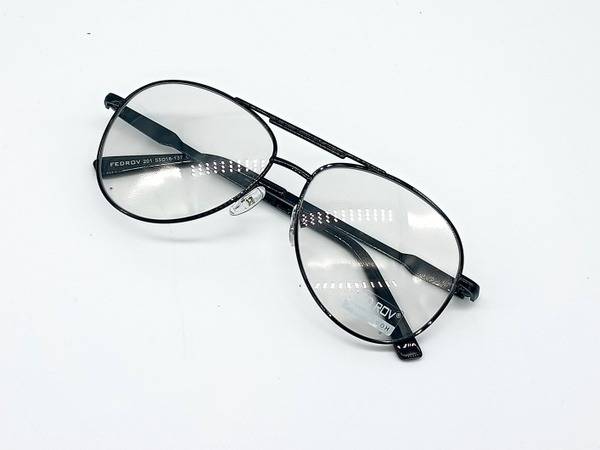 Fedrov Black Metal Aviator Fashion Plano Glasses with Case and Cleaning Cloth