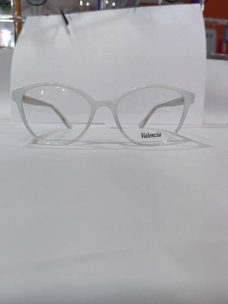Bullfinch Women's Full-Rim Eyeglass Frame Cat Eye White Valencia