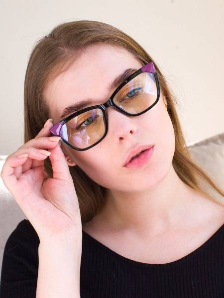 Neushanka Cat-Eye Eyeglass Frame for Women — Purple Transparent Plastic, Non-Prescription, Spring-Summer 2025