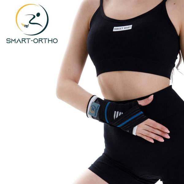 SMART-ORTHO Wrist Support Bandage with Magnet Wrap